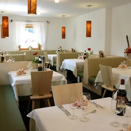 Mall Hotel San Valentino alla Muta
